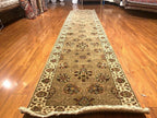 2'7"x12' Tabriz, Classic