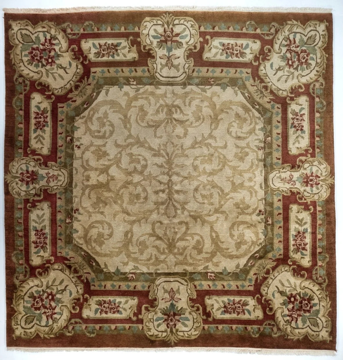 Square/Round Age Indian Traditional Rug