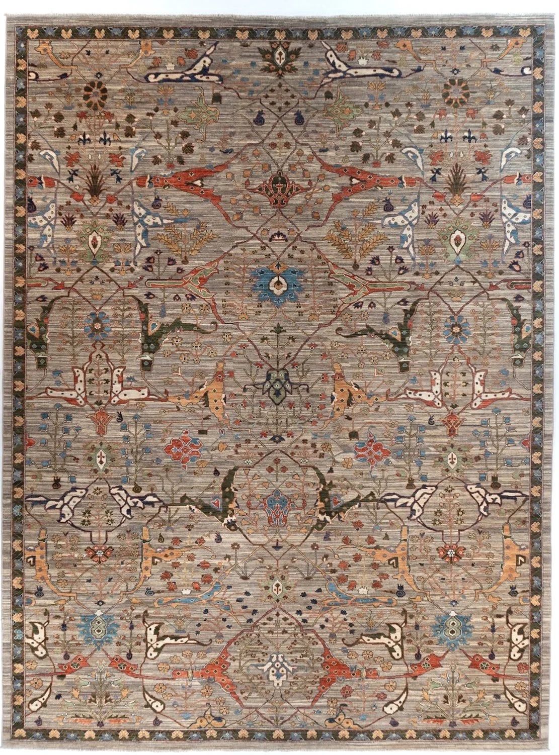 8'11"x12' Farahan, Classic