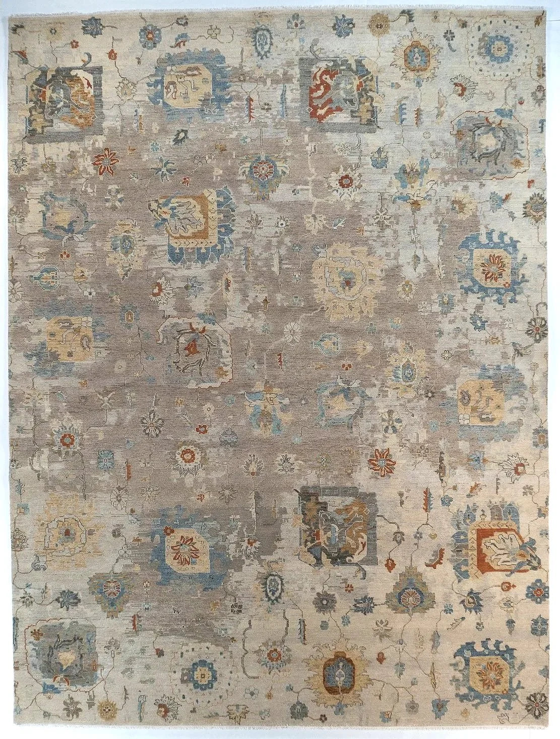 9'x11'11" Casares, Transitional