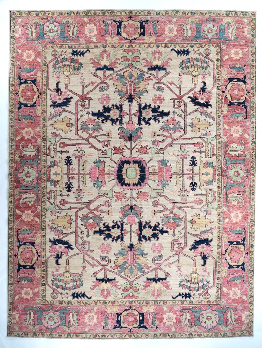 9'2"x11'11" Serapi, Tribal
