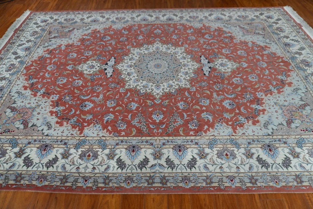 8'3"x11'10" Persian Tabriz, Classic