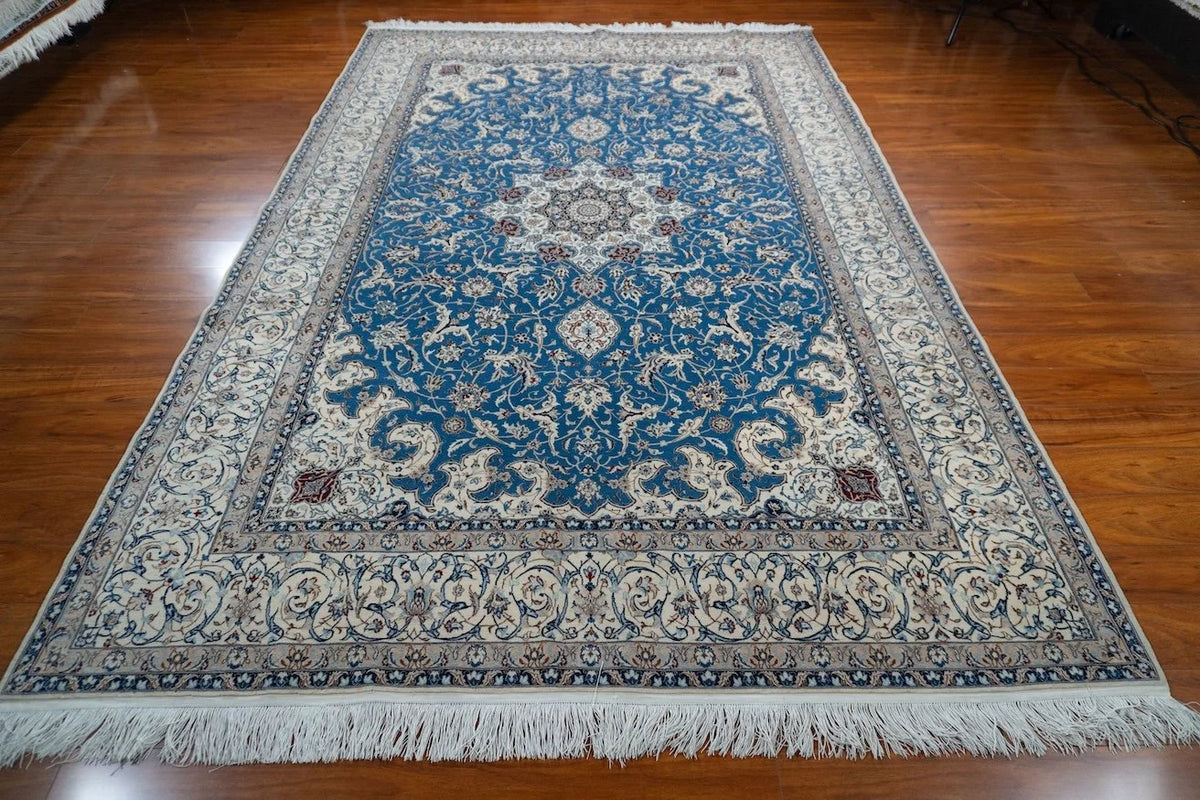 7'x11'5" Naein, Classic
