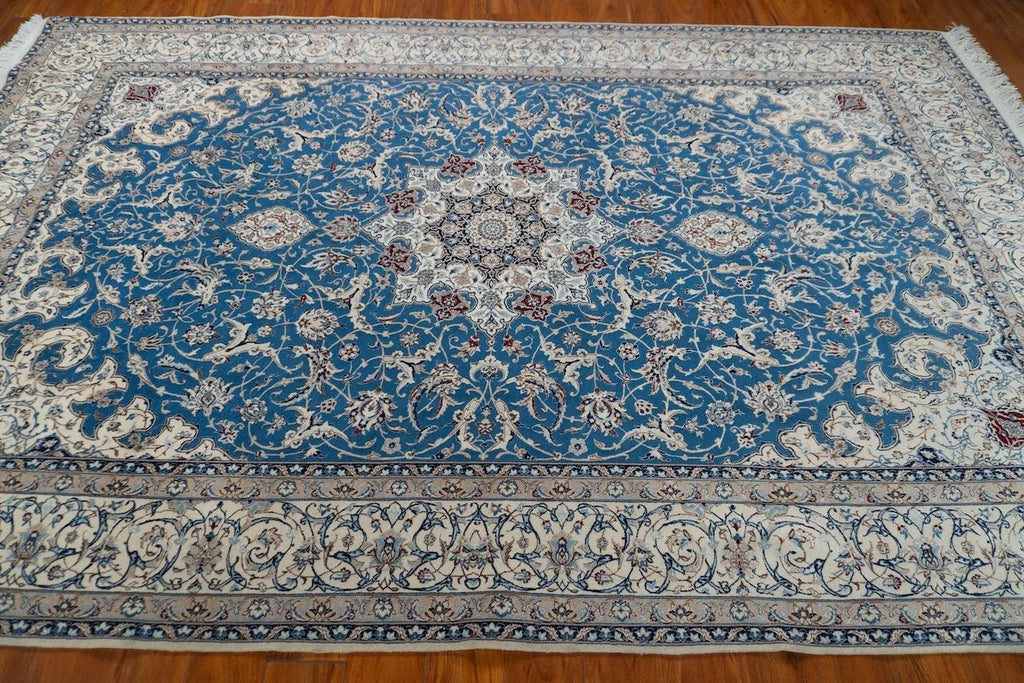 7'x11'5" Naein, Classic