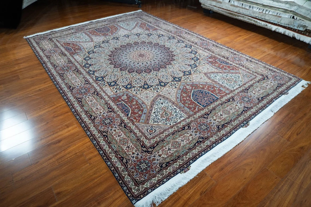 8'3"x11'7" Tabriz Gonbad