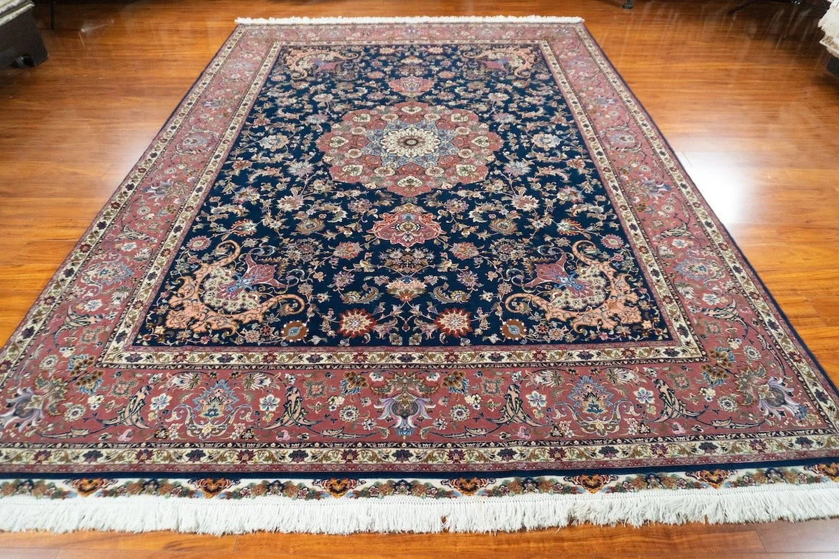 8'2"x11'4" Tabriz, Classic