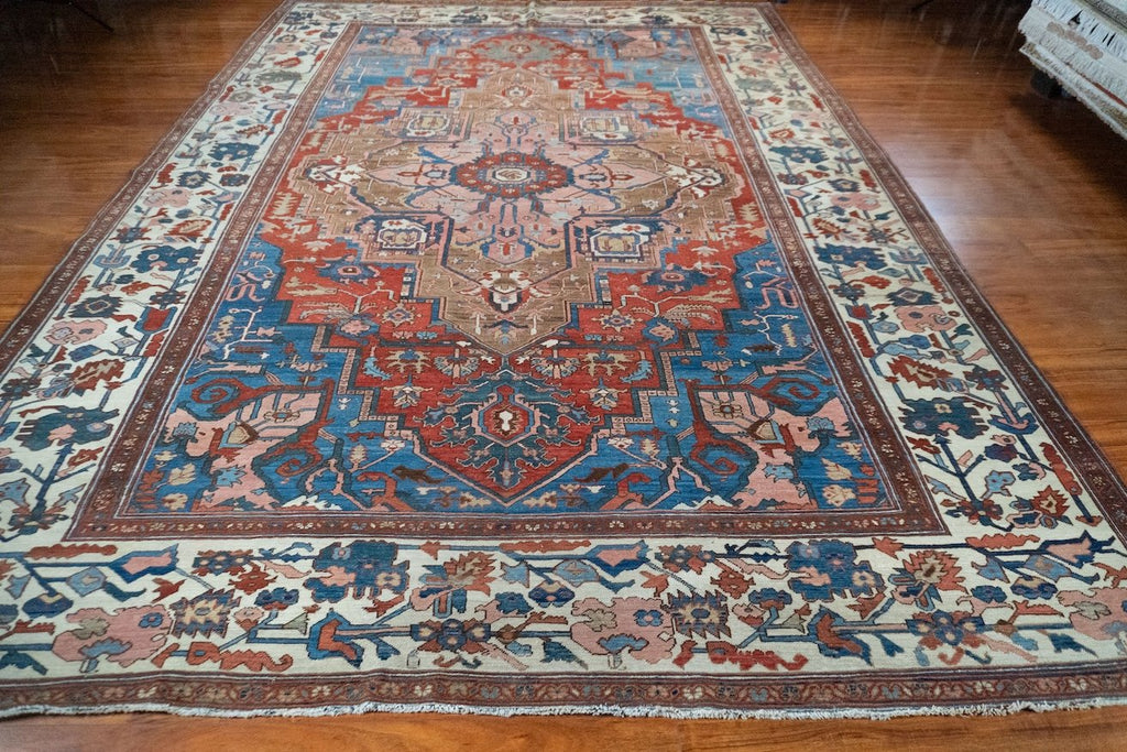 9'6"x13'6" Serapi, Antique