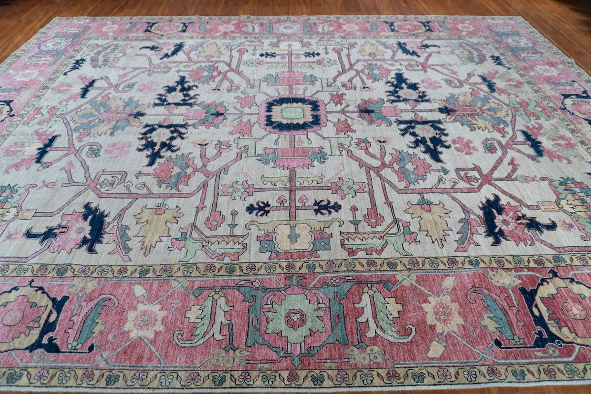 9'2"x11'11" Serapi, Tribal