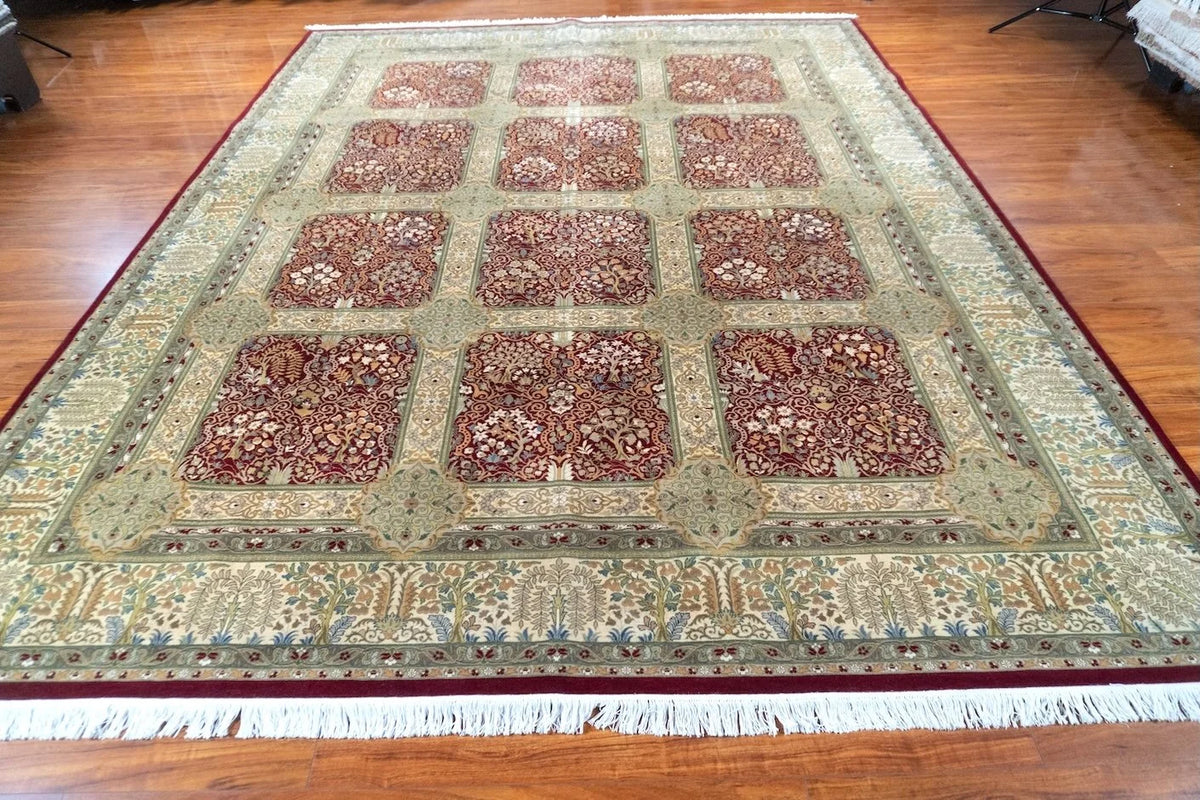 9'3"x12' Tabriz, Classic