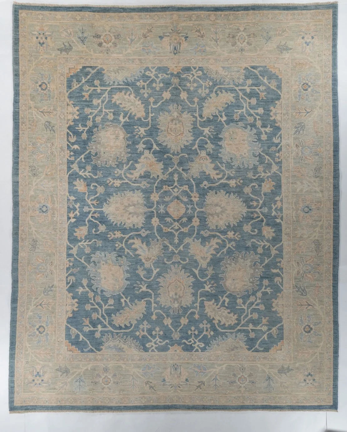 8'1"x10' Oushak, Classic