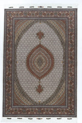 6'8"x10'1" Tabriz