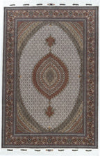 6'8"x10'1" Tabriz
