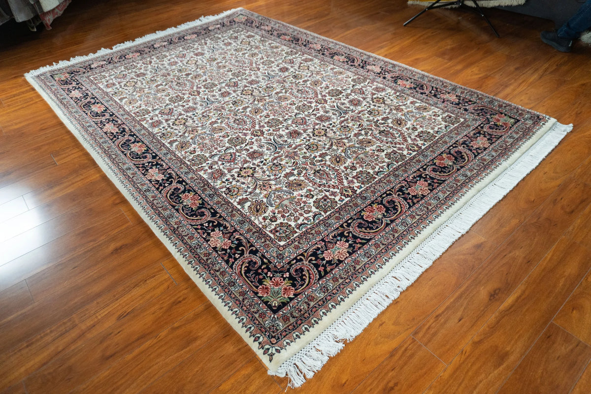 6'9"x10'1" Bijar, Classic