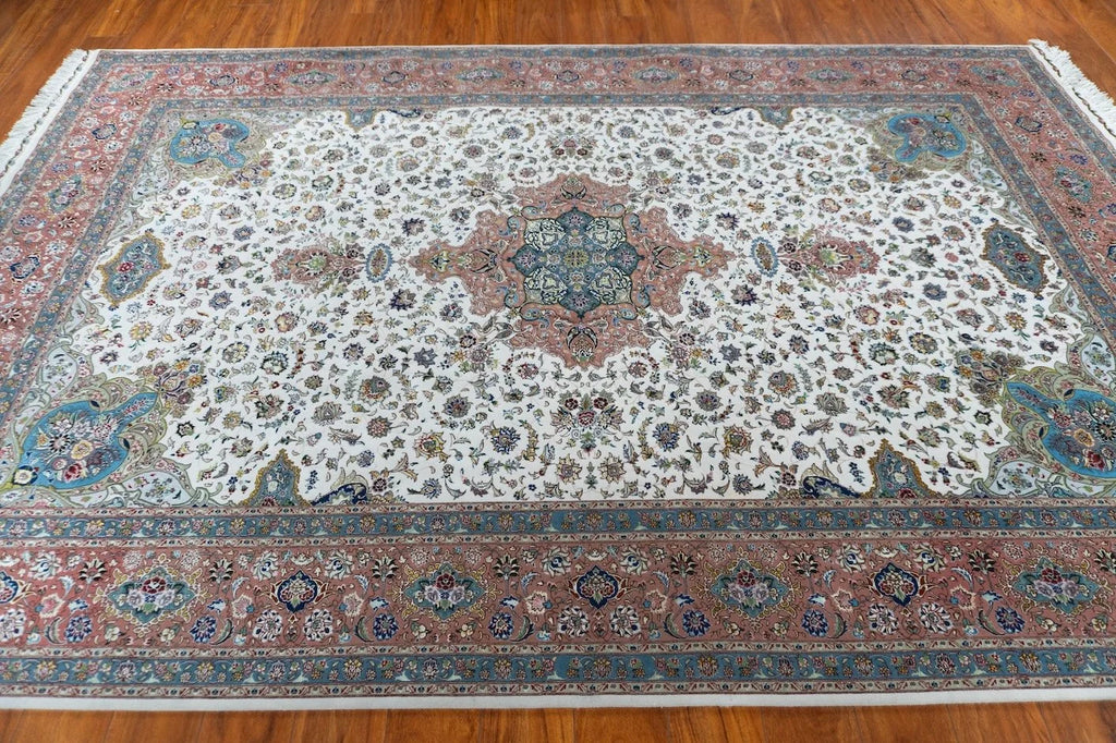 6'9"x10' Tabriz, Classic