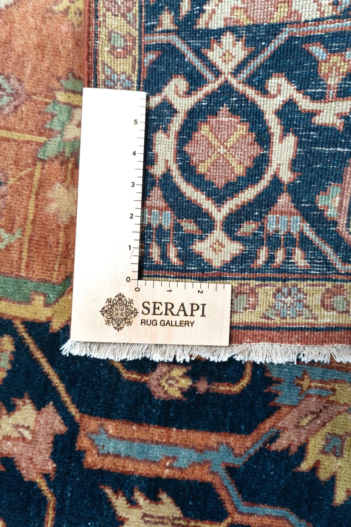 8'x10' Serapi, Classic