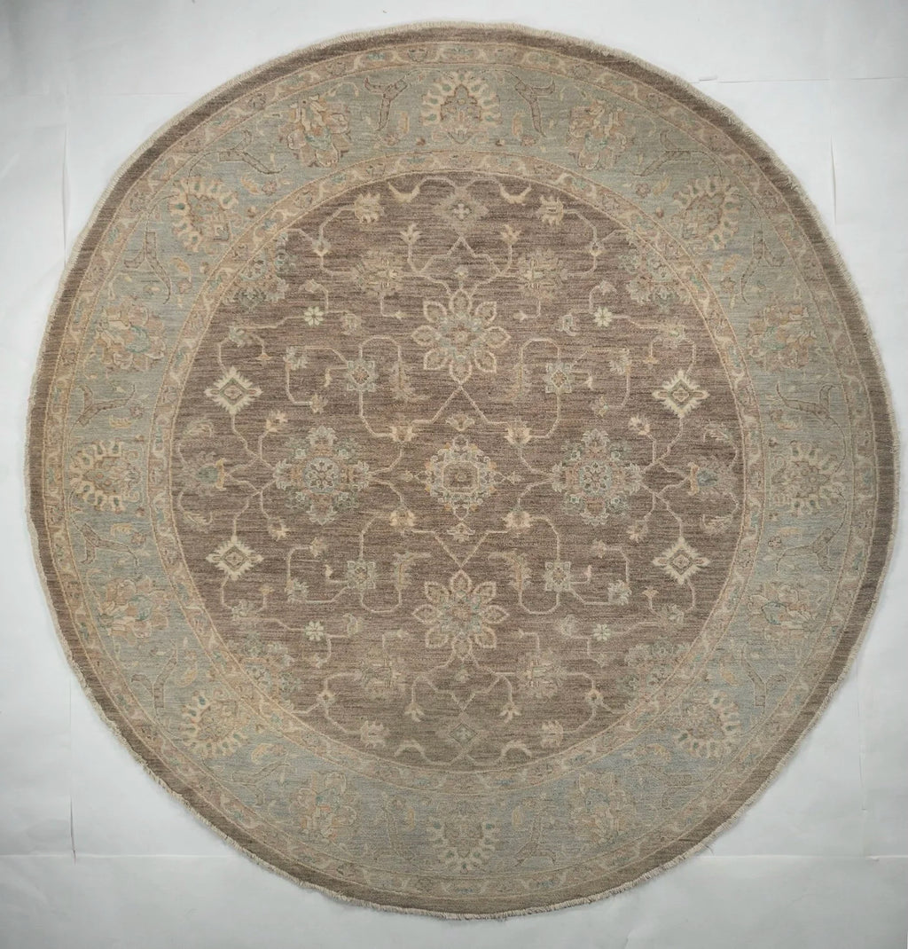 Square/Round Sultanabad Pakistani Traditional Rug