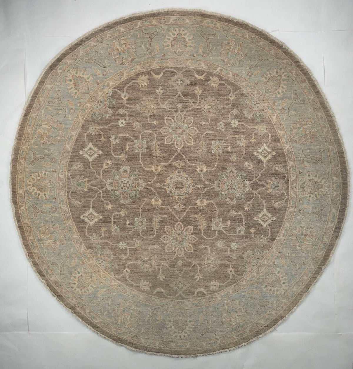 Square/Round Sultanabad Pakistani Traditional Rug