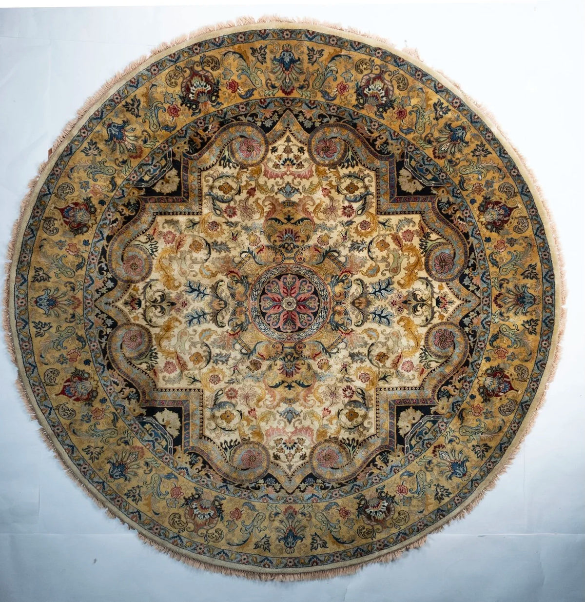 Square/Round Age Indian Traditional Rug