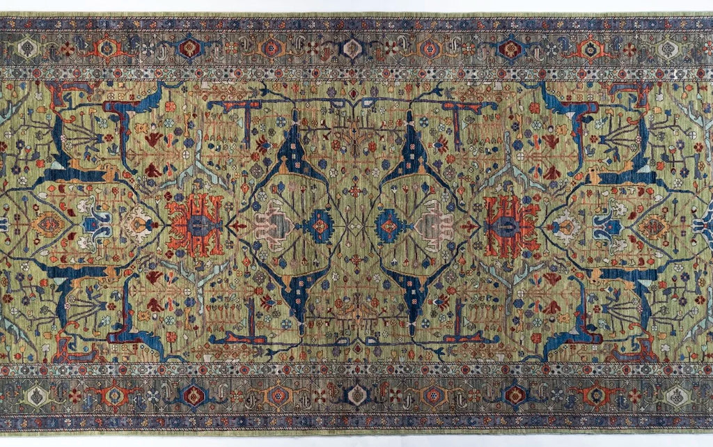 5'10"x16'4" Farahan, Classic