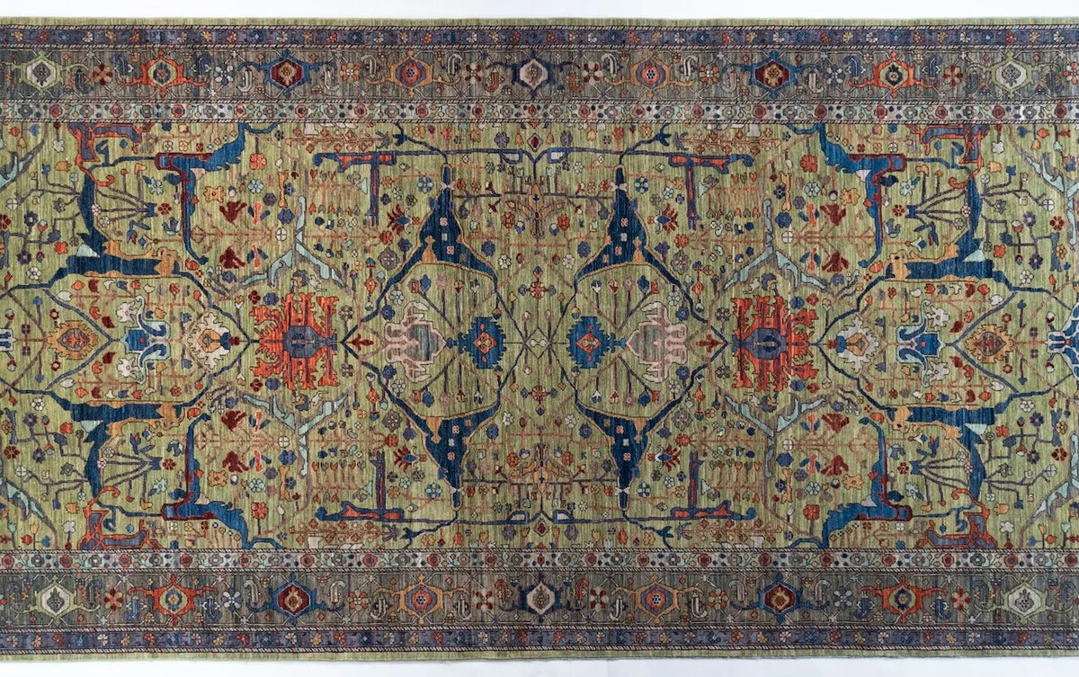 5'10"x16'4" Farahan, Classic