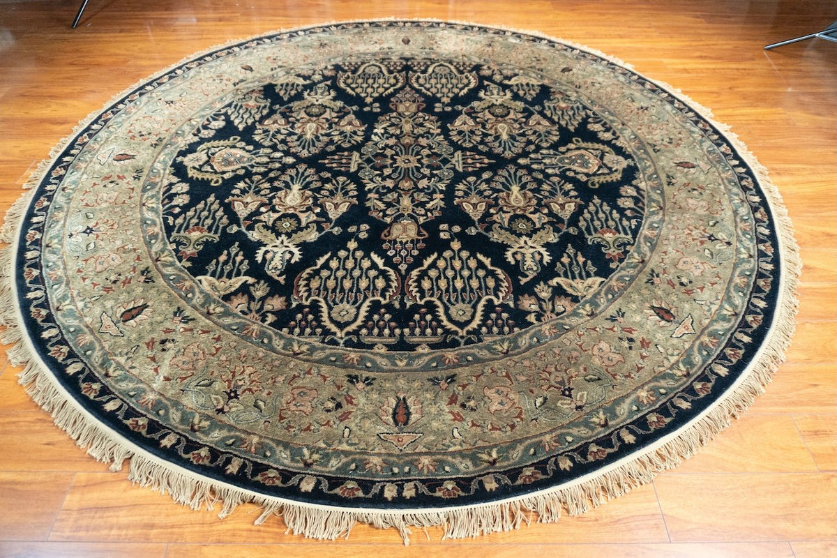 8' Round Sarouk