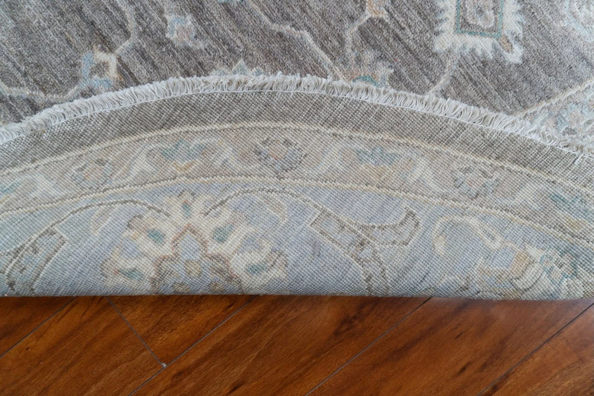 8'1"x8'2" Sultanabad, Classic