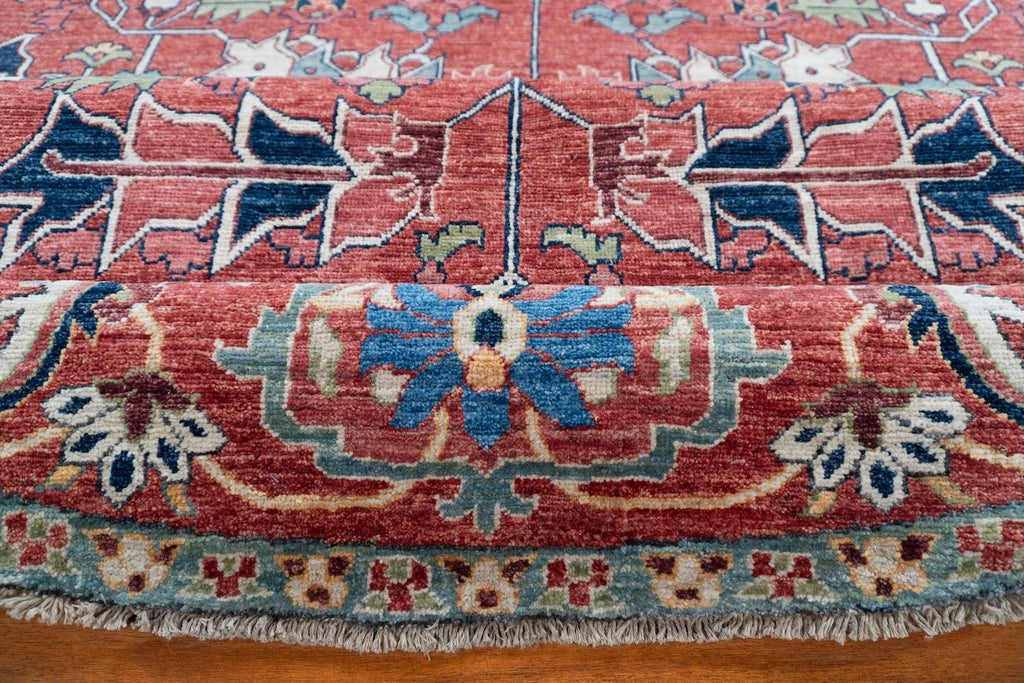 8'x8' Serapi, Tribal