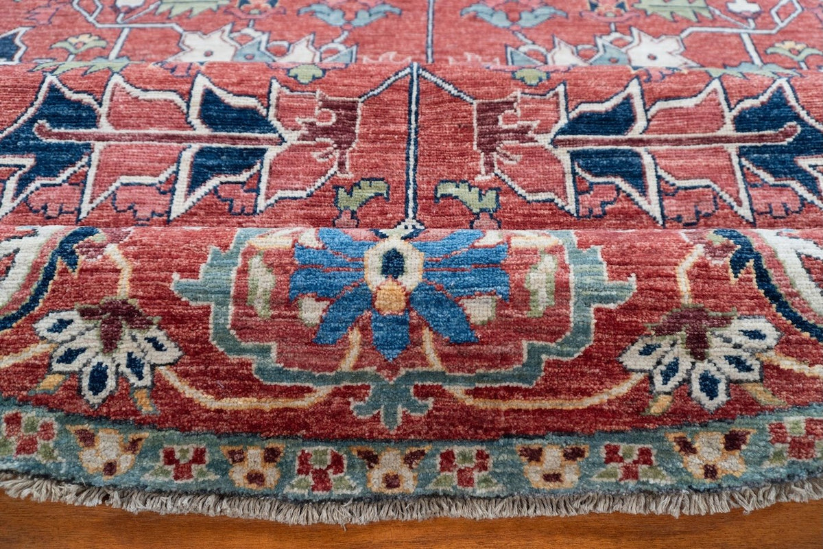 8'x8' Serapi, Tribal