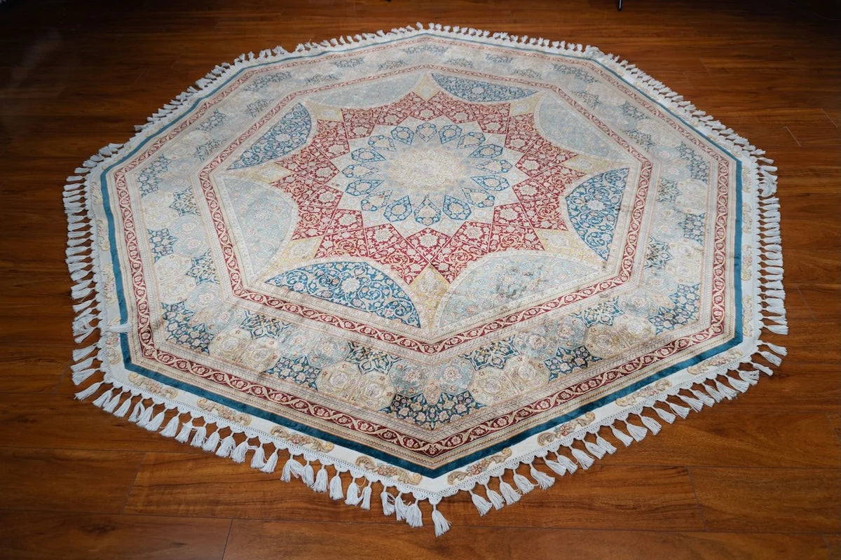 7'2"x7'2" Gonbad Silk