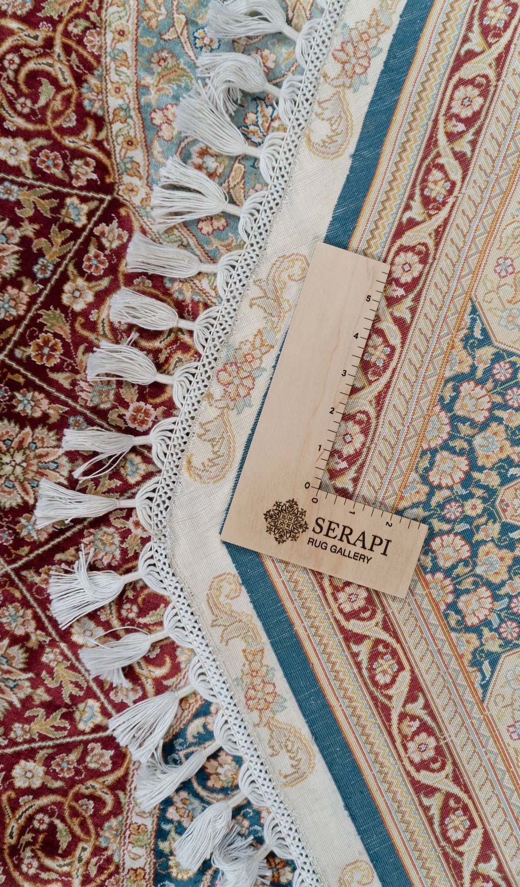 7'2"x7'2" Gonbad Silk