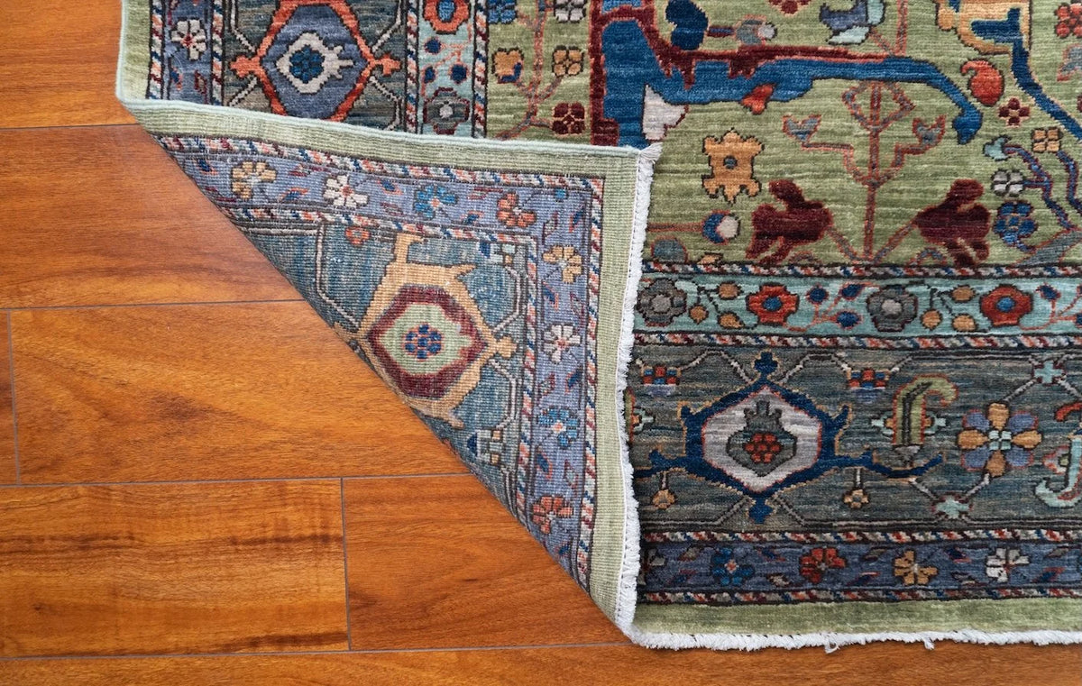 5'10"x16'4" Farahan, Classic