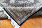 6'6"x6'6" Tabriz, Classic