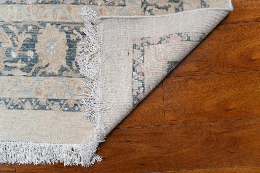 6'x10'5" Senneh, Classic