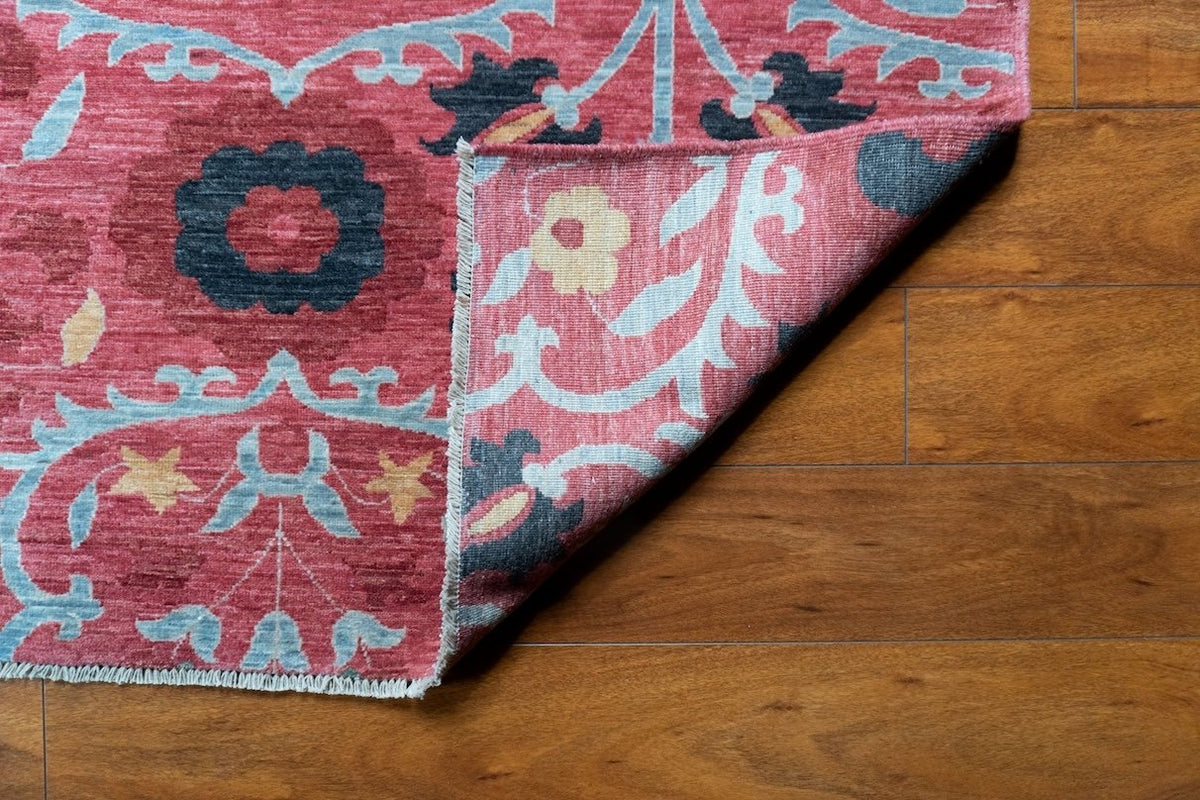 6'1"x9'3" Suzani, Tribal