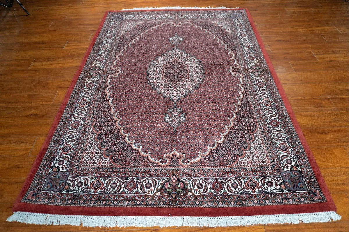 5'1"x7'2" Persian Bijar