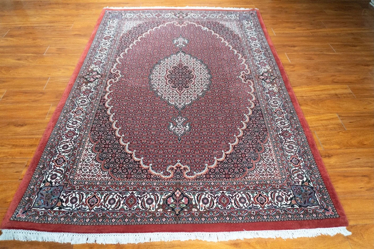 5'1"x7'2" Persian Bijar