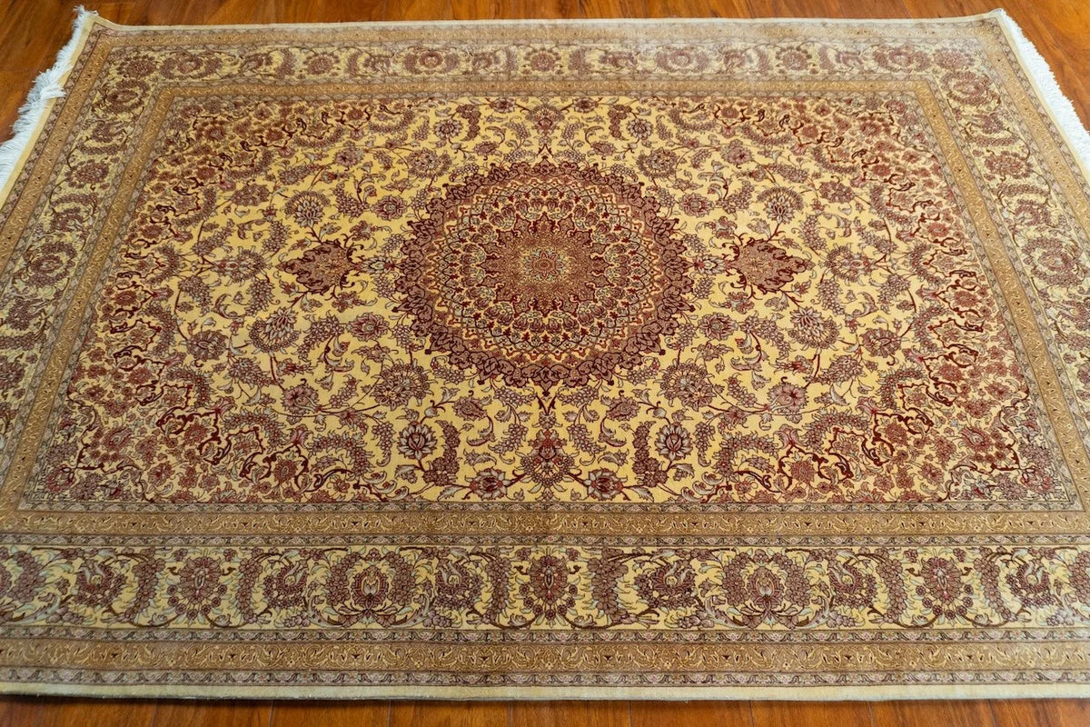 4'5"x6'6" Qum, Classic