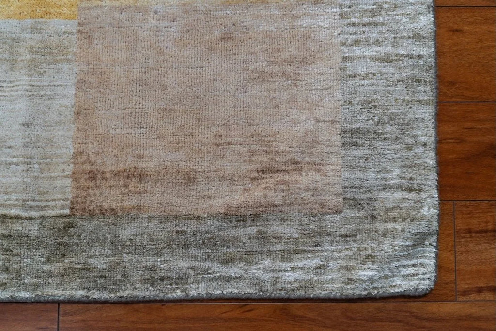 8'x10'3" Lottie, Modern