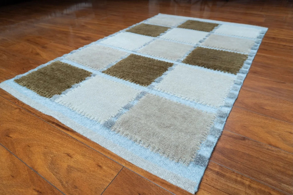 3'2"x4'11" Marta, Modern