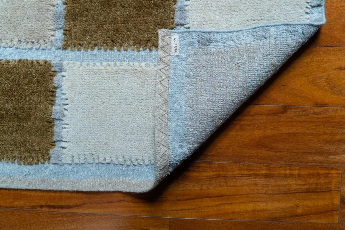 3'2"x4'11" Marta, Modern