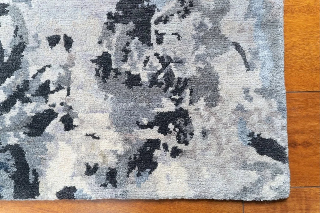 8'x10' Temptation, Transitional