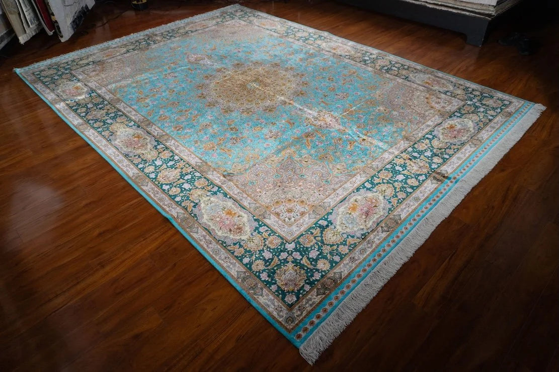 9'8"x13'2" Tabriz, Classic