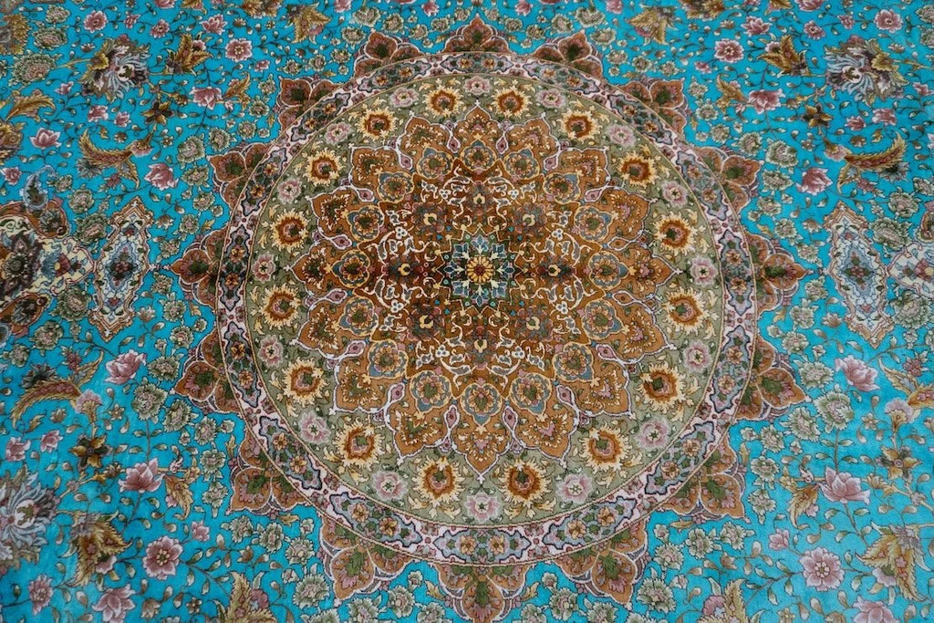 9'8"x13'2" Tabriz, Classic