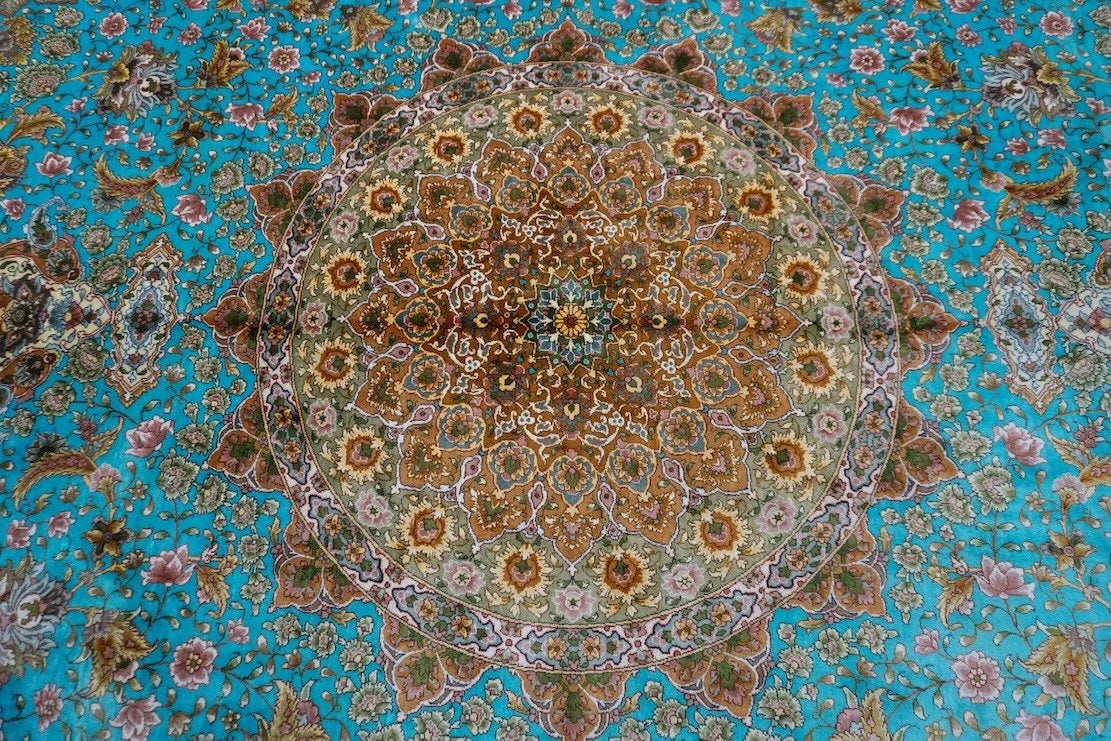 9'8"x13'2" Tabriz, Classic