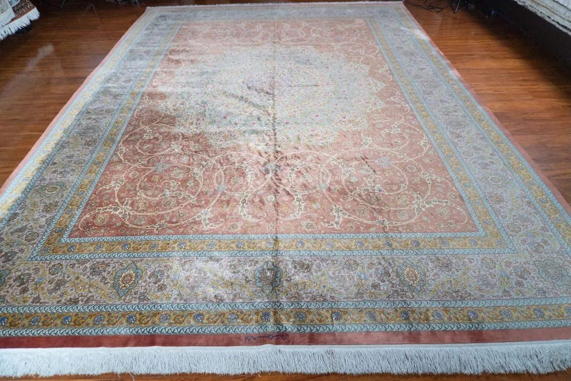 10'2"x13'8" Silk Qum