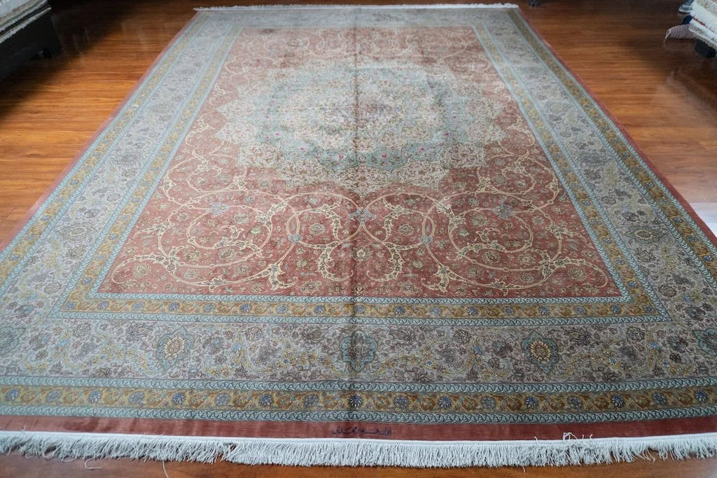 10'2"x13'8" Silk Qum