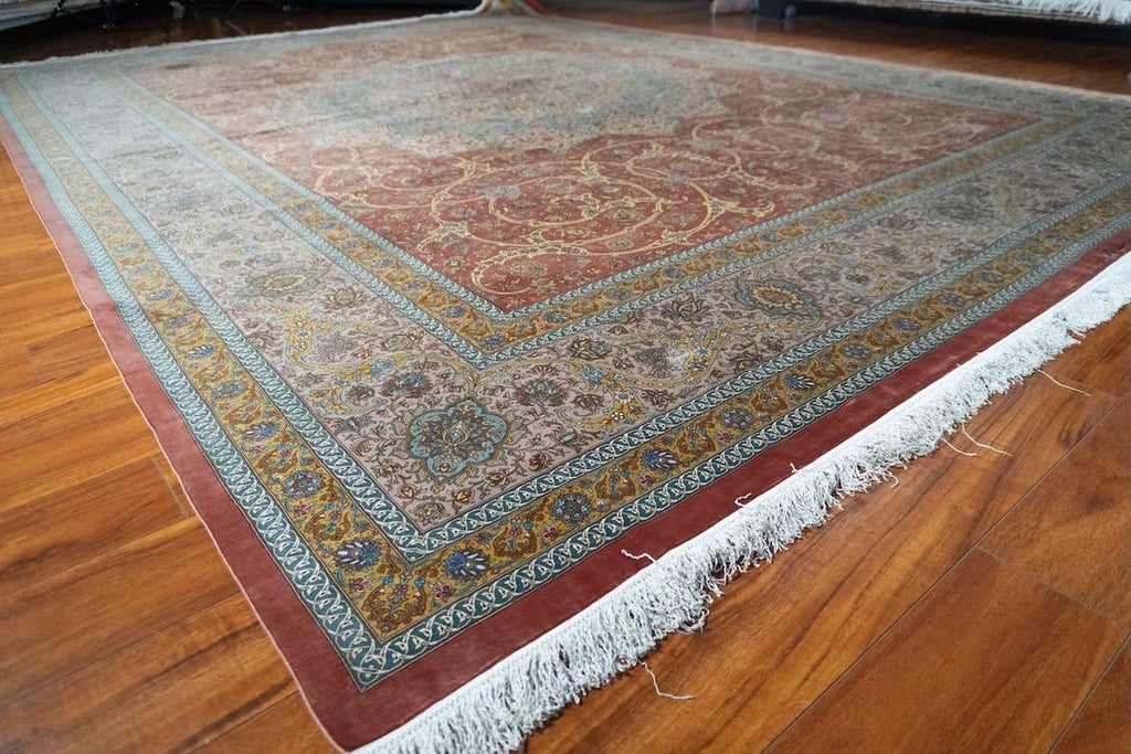 10'2"x13'8" Silk Qum