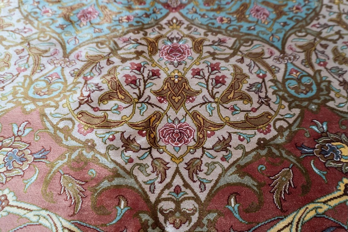 10'2"x13'8" Silk Qum