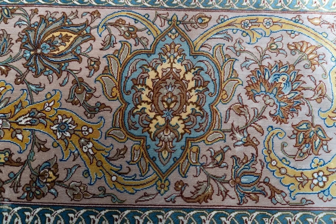 10'2"x13'8" Silk Qum