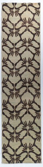 Runner Lotus Indian Transitional Rug